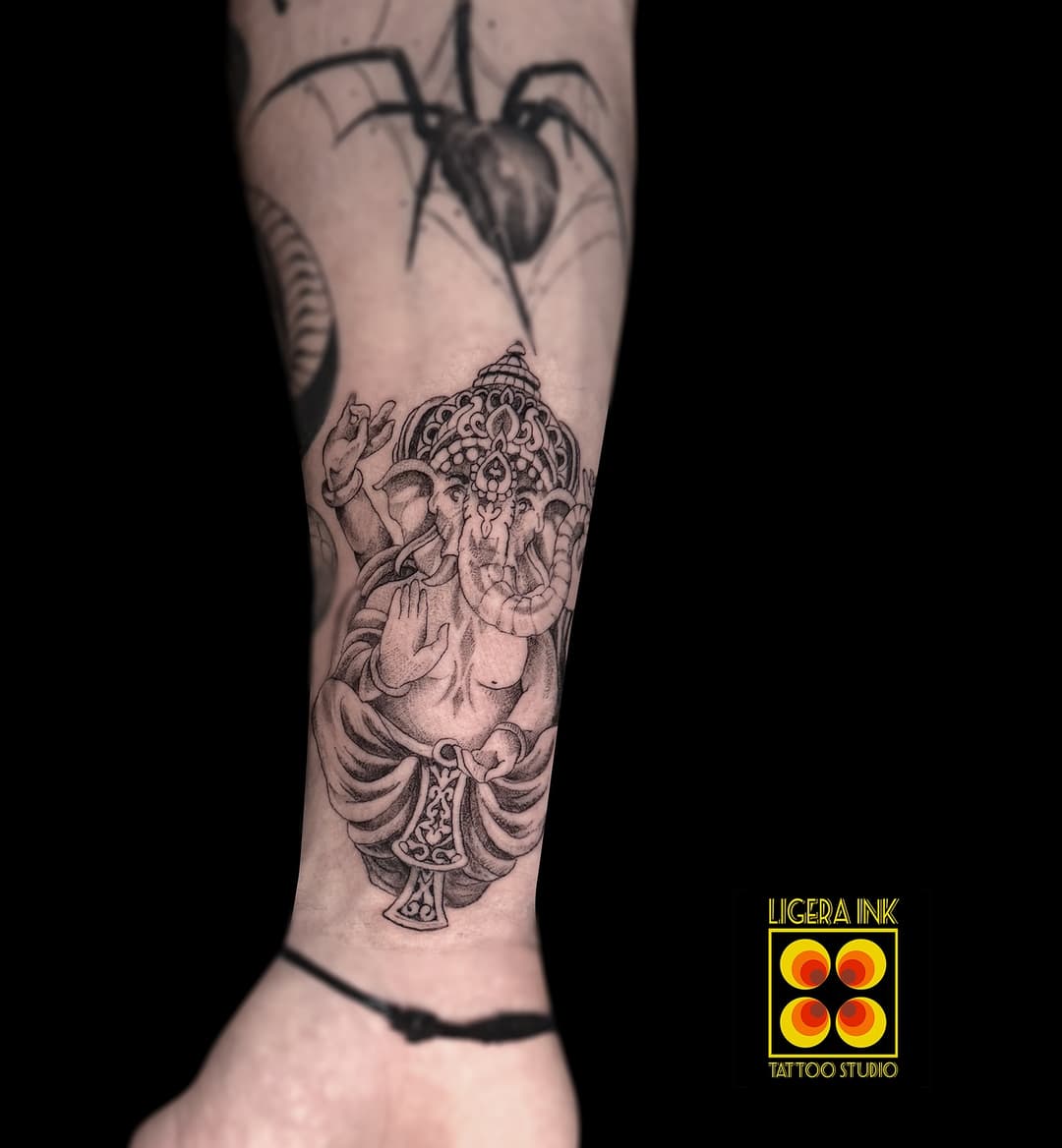 Ligera Ink Tattoo Milano - Gambara main image