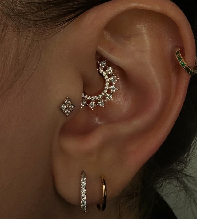 Cherry Tattoo & Piercing image 4