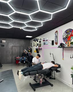 LOWNOISE TATTOO Albufeira image 1