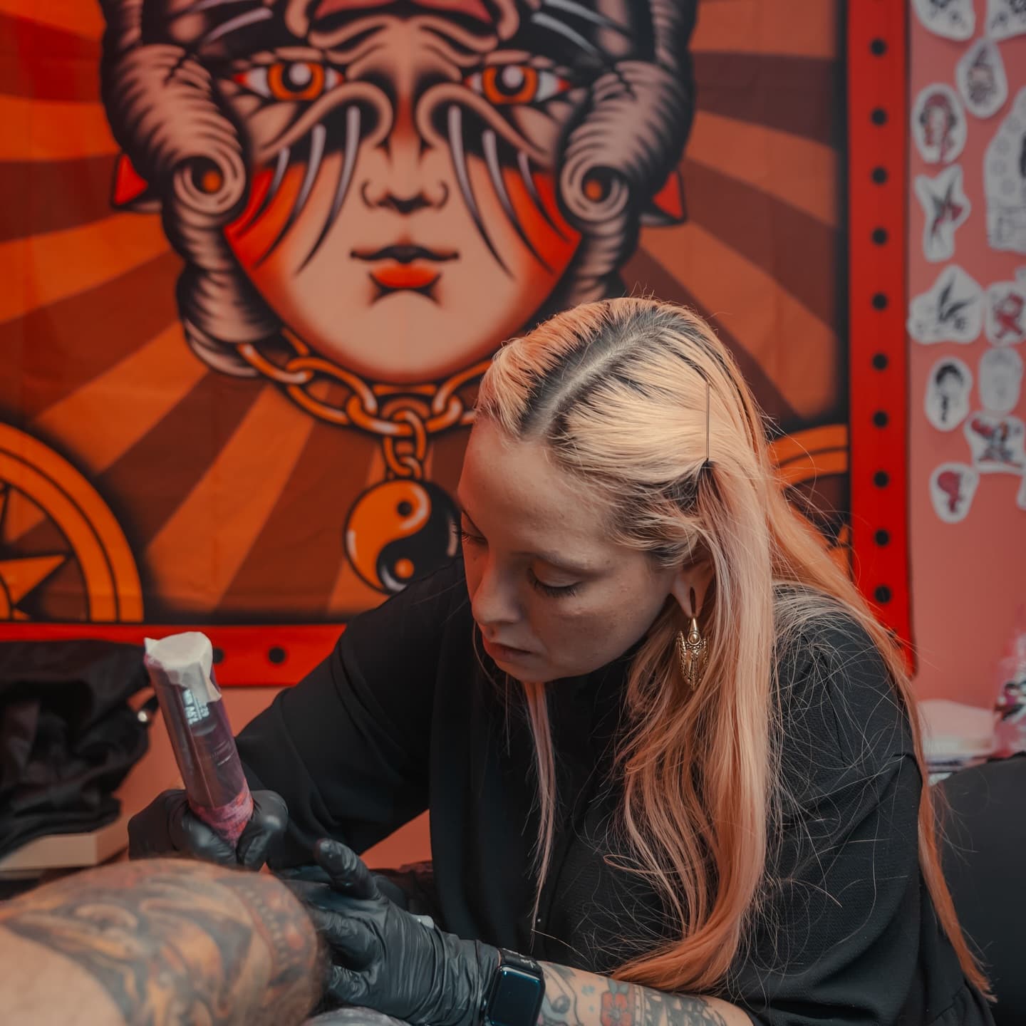 Queen Of Hearts - Tattoos and Piercingsのスタジオ画像 2